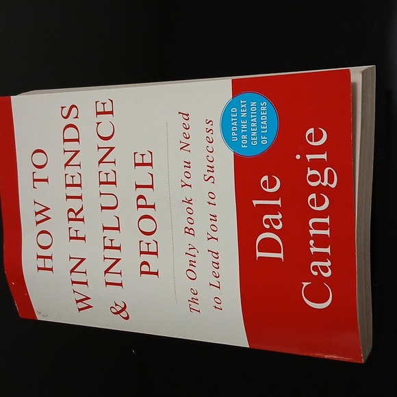 How To Win Friends And Influence People$10 - Picture 1 of 3
